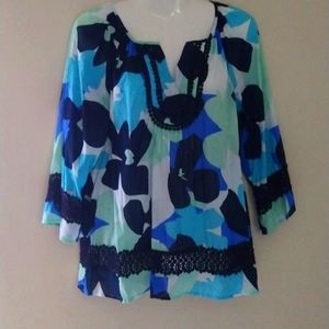 Crown & Ivy | Petite L abstract floral print tunic top